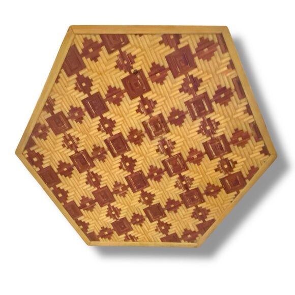 Vtg Chinese Bamboo Straw Rattan Hand Made Trinket Boxes Hexagonal Pair Nesting - Picture 6 of 16